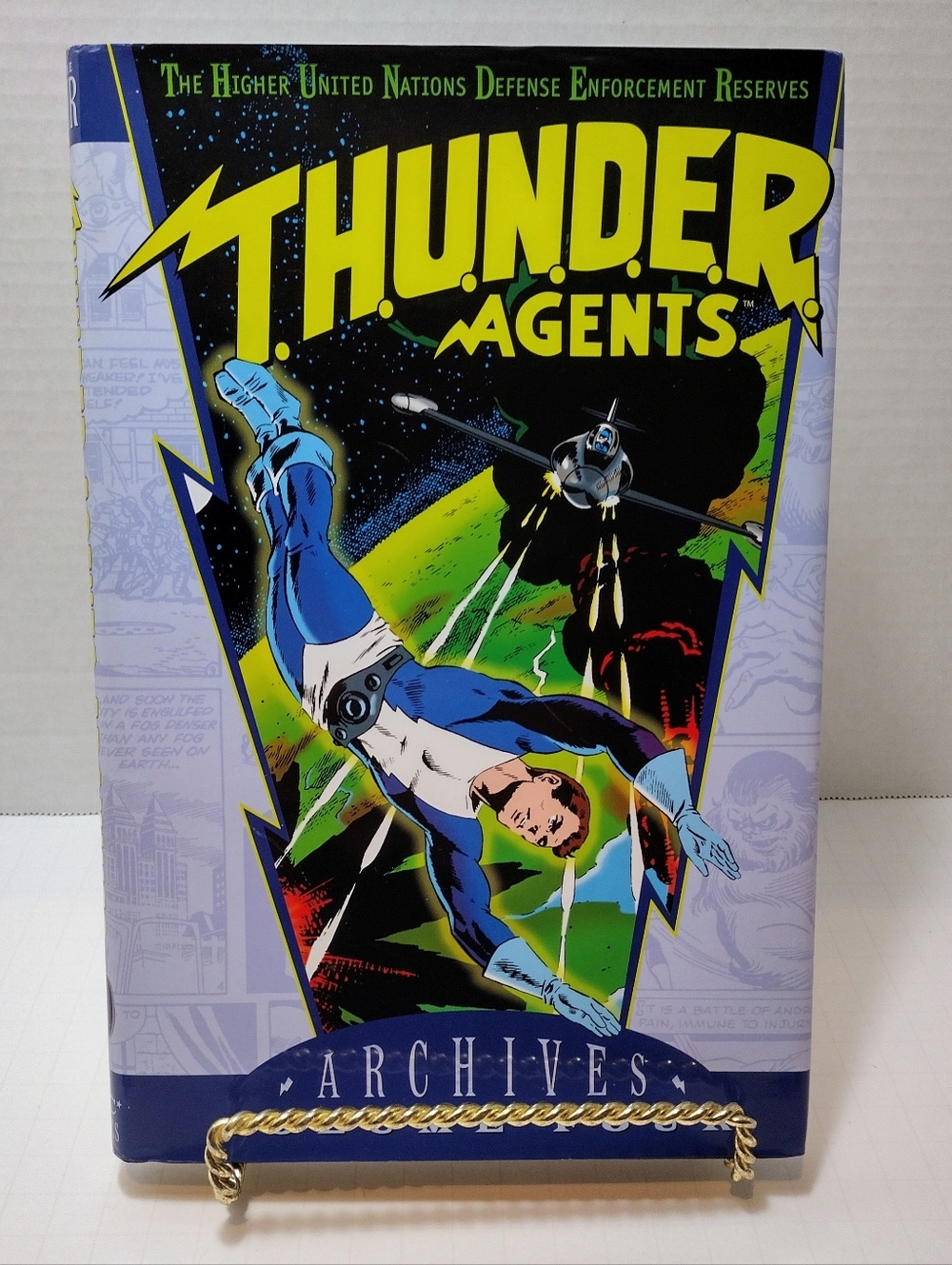 DC THUNDER Agents Archives Vol 4 HC First Printing-DJ (OOP)